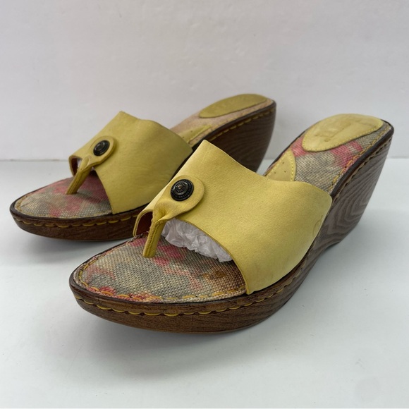 Born‎ Miko Yellow Wood Wedge Open-Toe Sandal - Picture 3 of 14